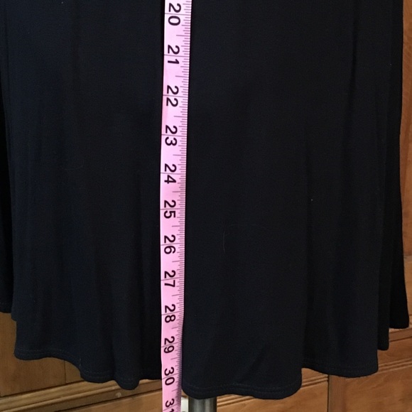 Anthropologie shawl collar top with smocked detail - Picture 4 of 10